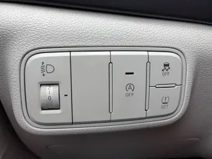 Photo 24 Hyundai I20  1.0 T-GDi 100 DCT-7 Hybrid 48V