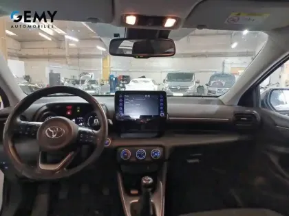 Photo 26 Toyota Yaris  70 VVT-i