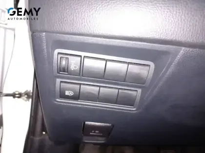 Photo 12 Toyota Yaris  70 VVT-i