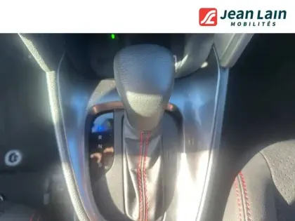 Photo 12 Toyota Yaris  Cross Hybride 130h 2WD