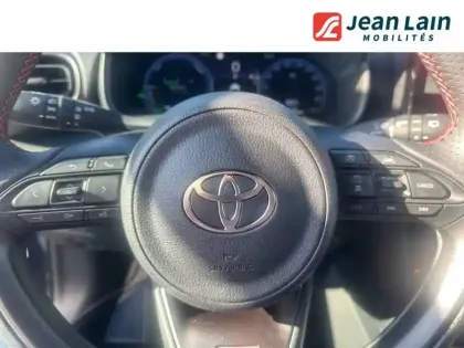 Photo 11 Toyota Yaris  Cross Hybride 130h 2WD