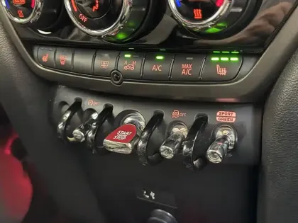 Photo 35 Mini Mini Countryman 136 ch BVA7