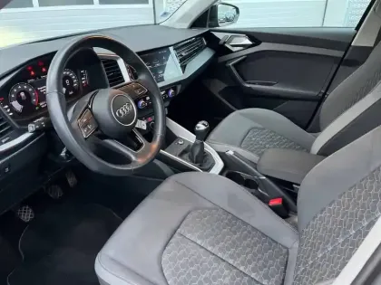 Photo 27 Audi A1  Sportback 25 TFSI 95 ch BVM5