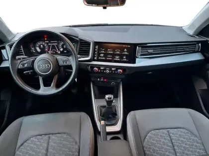 Photo 10 Audi A1  Sportback 25 TFSI 95 ch BVM5