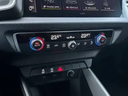 Photo 25 Audi A1  Sportback 25 TFSI 95 ch BVM5