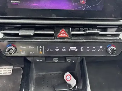 Photo 21 Kia Niro  EV Electrique 204 ch Premium