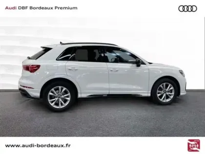 Photo 7 Audi Q3 35 TFSI 150 ch S tronic 7 S line plus