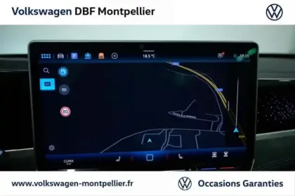 Photo 12 Volkswagen Passat 1.5 eTSI OPF 150 DSG7 R-Line