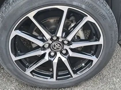 Photo 23 Toyota Yaris Hybride 1.5 HYBRID 116H GR SPORT AUTO 116 ch