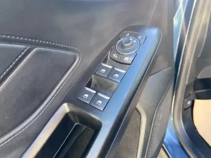 Photo 5 Ford Focus 1.0 EcoBoost mHEV 125ch Titanium X Business