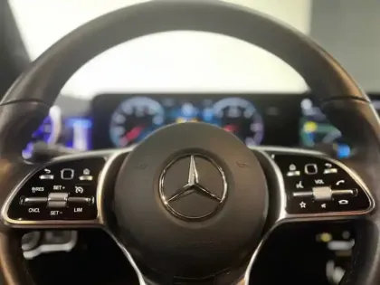 Photo 7 Mercedes CLA Coupé 200 d Progressive Line