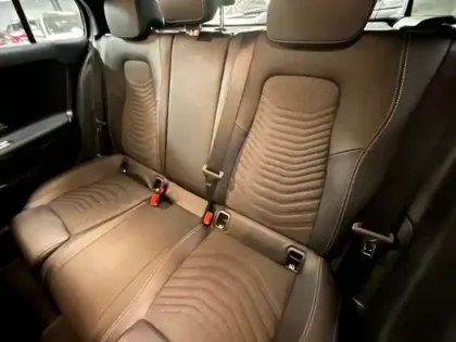 Photo 13 Mercedes Classe A 250 e Business Line