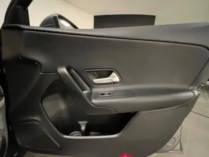 Photo 23 Mercedes Classe A 250 e Business Line