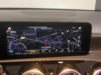 Photo 10 Mercedes Classe A 250 e Business Line