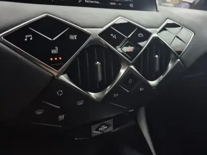 Photo 10 DS DS 3 PureTech 130 Auto Grand Chic