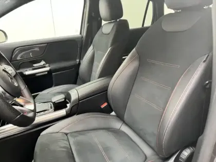 Photo 11 Mercedes GLA 200 d AMG Line