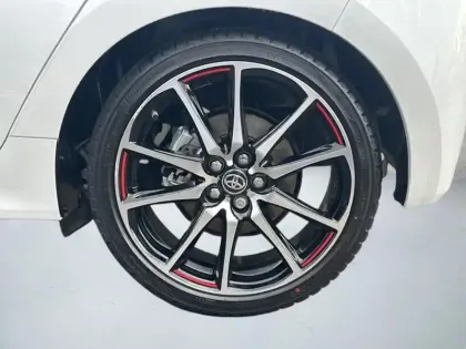 Photo 8 Toyota Yaris Hybride 116h GR SPORT