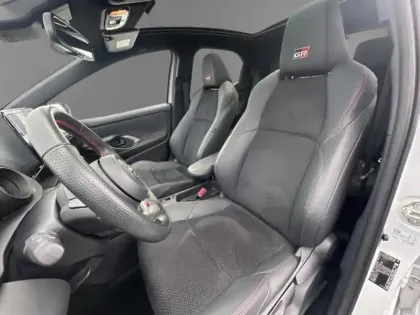 Photo 13 Toyota Yaris Hybride 116h GR SPORT