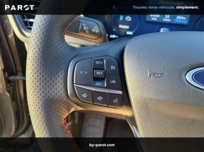 Photo 7 Ford Kuga 2.5 Duratec 180ch Hybrid FlexiFuel ST-Line Powershift