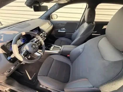 Photo 8 Mercedes EQA 250+ Edition