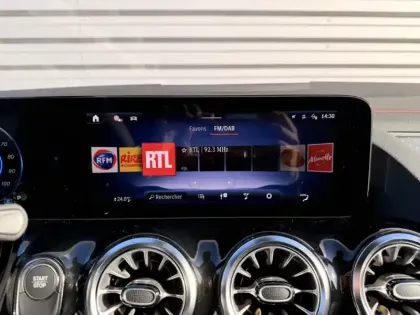 Photo 12 Mercedes EQA 250+ Edition