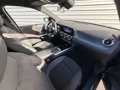 Photo 10 Mercedes EQA 250+ Edition