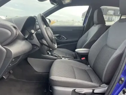 Photo 11 Toyota Yaris 1.5 HYBRID 116H DESIGN