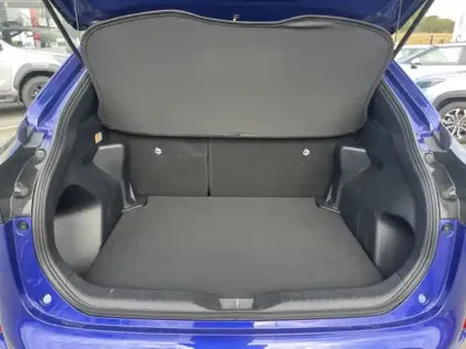 Photo 6 Toyota Yaris 1.5 HYBRID 116H DESIGN