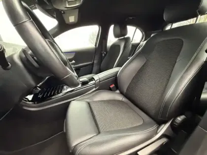 Photo 14 Mercedes Classe A 200 d Progressive Line