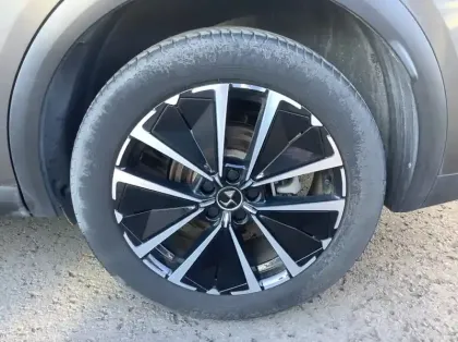 Photo 8 DS Ds 7 Nouveau BlueHDi 130 EAT8 Rivoli