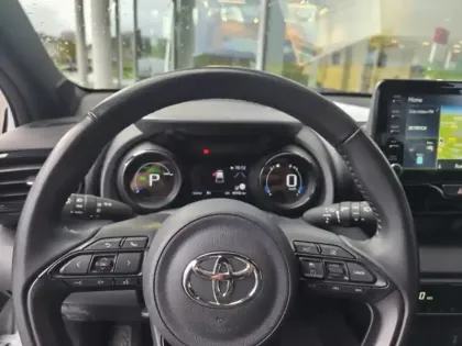 Photo 13 Toyota Yaris Gén. IV Ph1 Collection 5