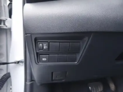 Photo 17 Toyota Yaris Gén. IV Ph1 Collection 5