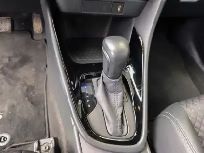 Photo 15 Toyota Yaris Gén. IV Ph1 Collection 5