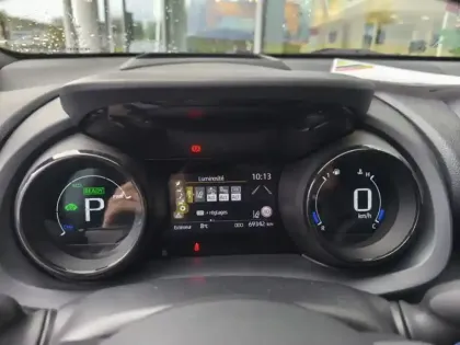 Photo 14 Toyota Yaris Gén. IV Ph1 Collection 5