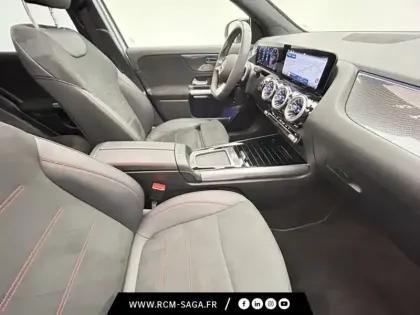 Photo 32 Mercedes GLA 200 d AMG Line