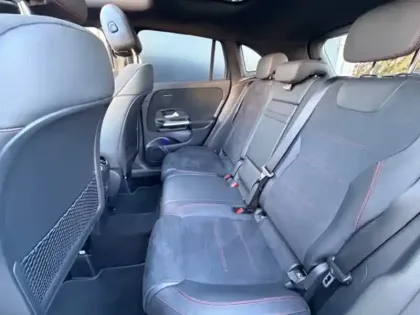 Photo 49 Mercedes GLA 250 e AMG Line