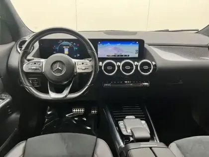 Photo 17 Mercedes GLA Gén. II (H247) Ph1 AMG Line 5