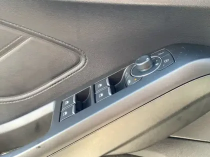 Photo 5 Ford Focus SW 1.0 EcoBoost mHEV 125ch Titanium X Business