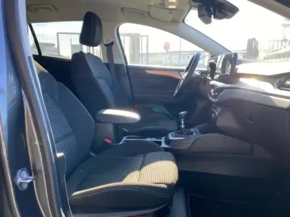 Photo 23 Ford Focus SW 1.0 EcoBoost mHEV 125ch Titanium X Business