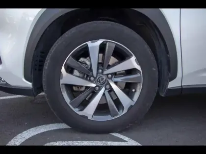 Photo 5 Lexus Nx  300h 4WD Executive Euro6d-T