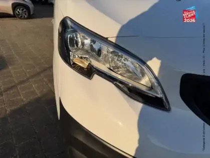 Photo 12 Peugeot Expert  Fg Standard 1.5 BlueHDi 120ch S&S Premium