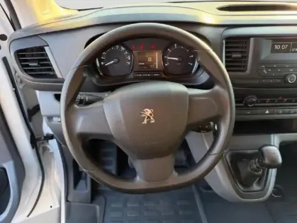 Photo 11 Peugeot Expert  Fg Standard 1.5 BlueHDi 120ch S&S Premium