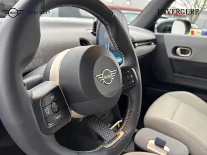 Photo 5 Mini Cooper  3 Portes C 156ch Favoured DKG7