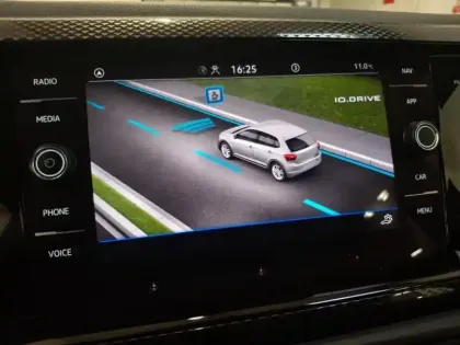 Photo 11 Volkswagen Polo  1.0 TSI 95ch Life DSG7