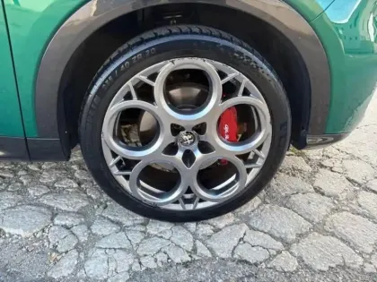 Photo 12 Alfa Romeo Tonale  1.5 Hybrid 130ch Edizione Speciale TCT