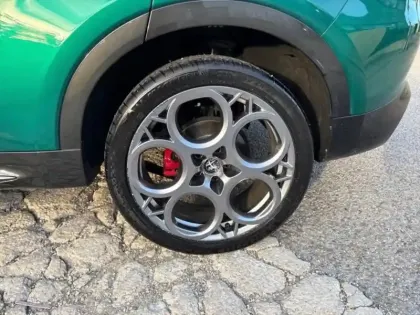 Photo 10 Alfa Romeo Tonale  1.5 Hybrid 130ch Edizione Speciale TCT