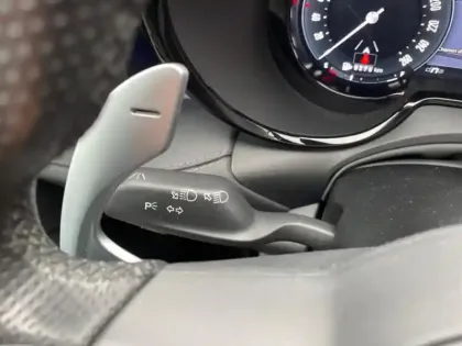 Photo 14 Alfa Romeo Tonale  1.5 Hybrid 130ch Edizione Speciale TCT