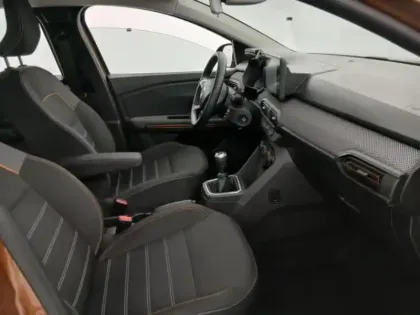 Photo 13 Dacia Sandero  1.0 TCe 90ch Stepway Confort -22