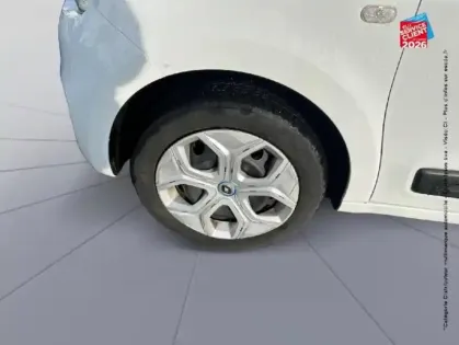 Photo 24 Renault Twingo  E-Tech Electric Zen R80 Achat Intégral - 21