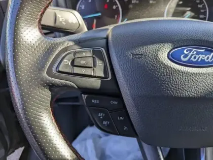 Photo 26 Ford Ecosport  1.0 EcoBoost 125ch ST-Line Euro6.2